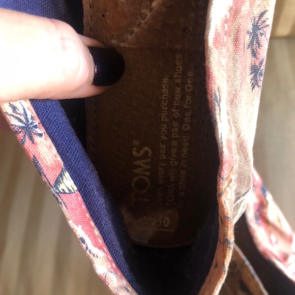 Tom’s Classic Women’s Size 10 Beach Scene - Picture 3 of 4